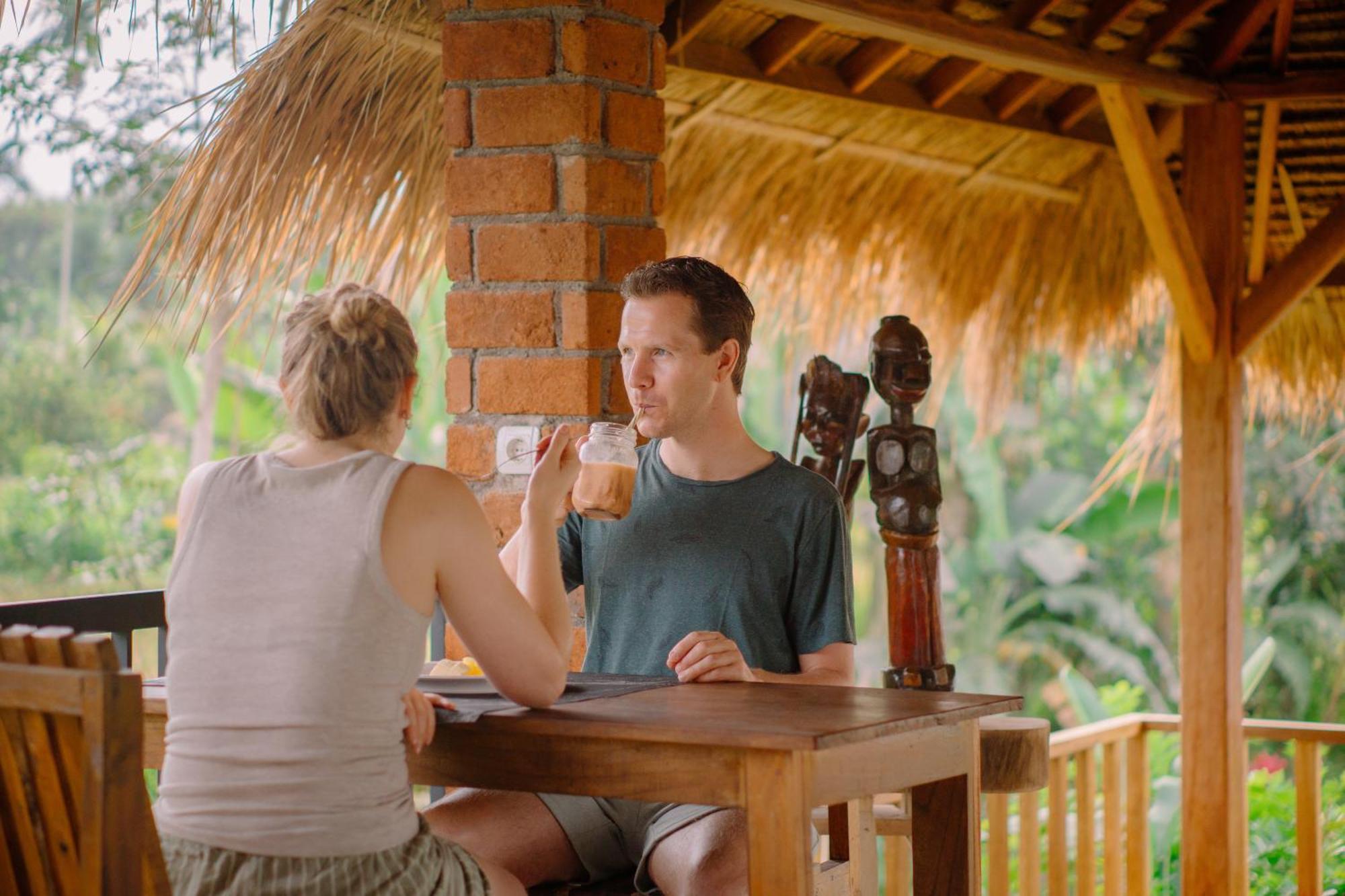 Novia Guest House Lombok-テテバトゥ エクステリア 写真