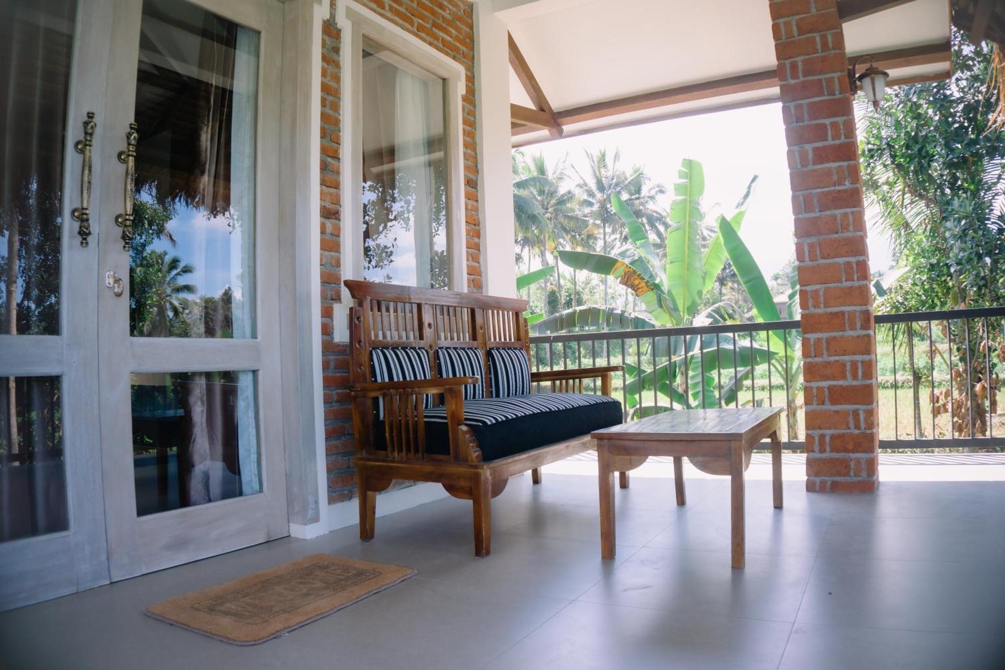 Novia Guest House Lombok-テテバトゥ エクステリア 写真